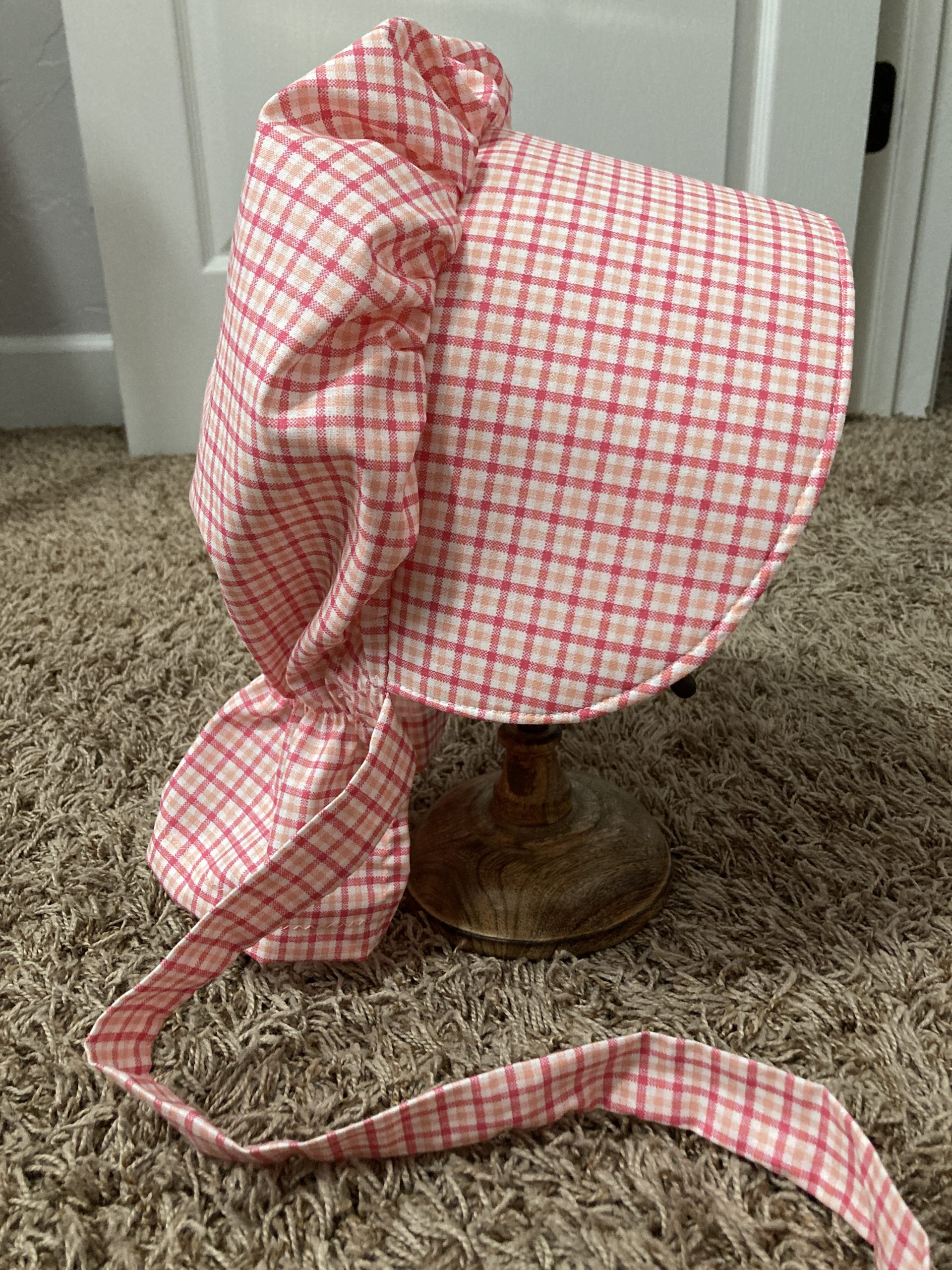 Sewing Pioneer Bonnets - Kontent Kiddos sewing-pioneer-bonnets-kontent-kiddos